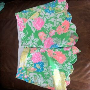 Lilly Pulitzer buttercup shorts